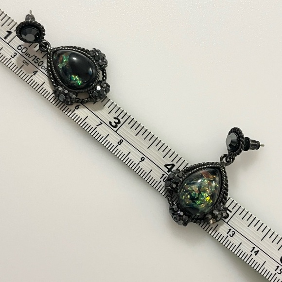 Vintage Black Gunmetal Confetti Lucite Necklace and matching Earrings Set - Picture 10 of 16